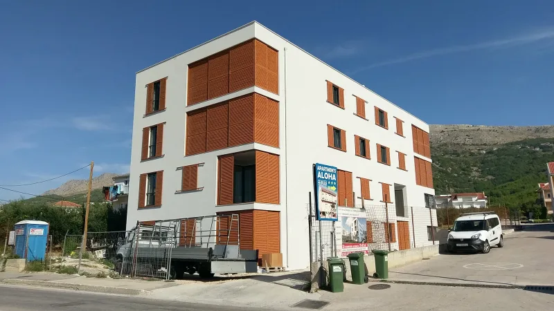 Podstrana 1